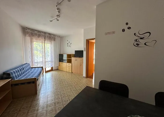 Spacious Flat Close To The Apartment